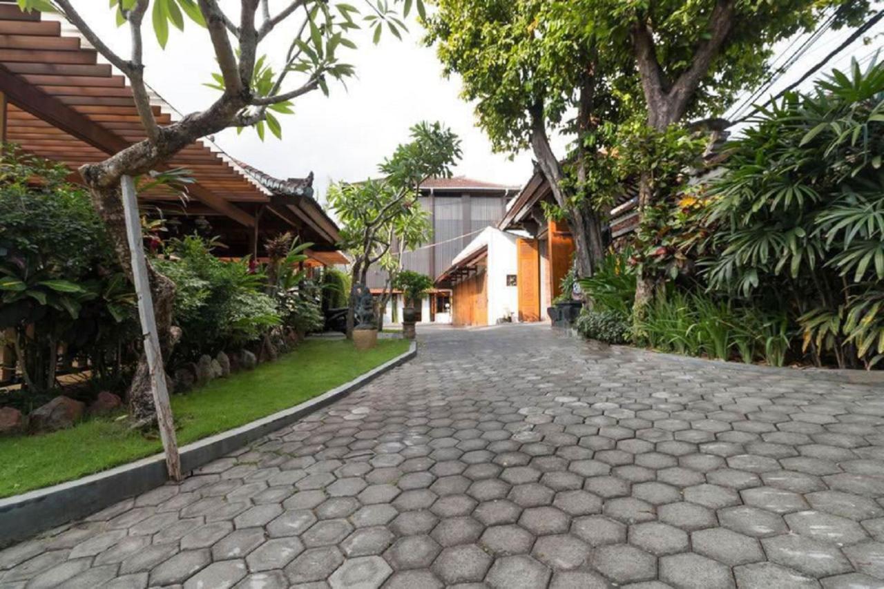 Bali Royal Heritage Villas Seminyak Exterior foto