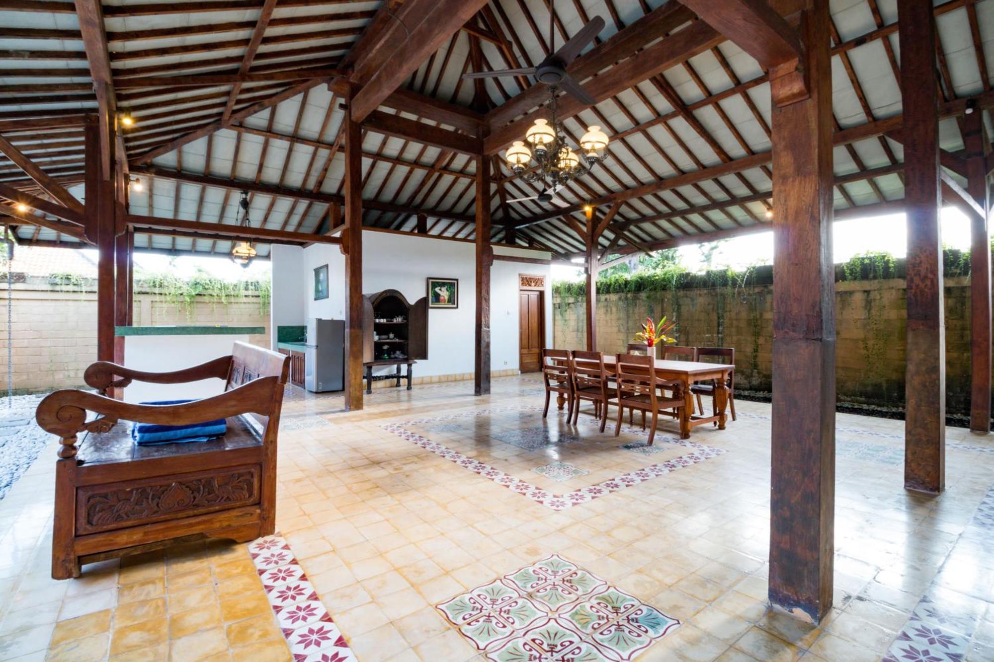 Bali Royal Heritage Villas Seminyak Exterior foto