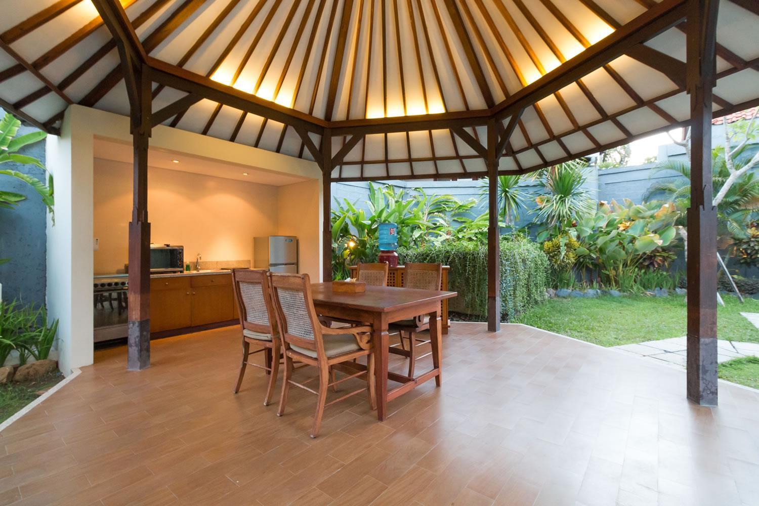 Bali Royal Heritage Villas Seminyak Exterior foto