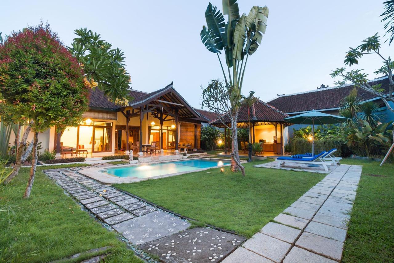 Bali Royal Heritage Villas Seminyak Exterior foto